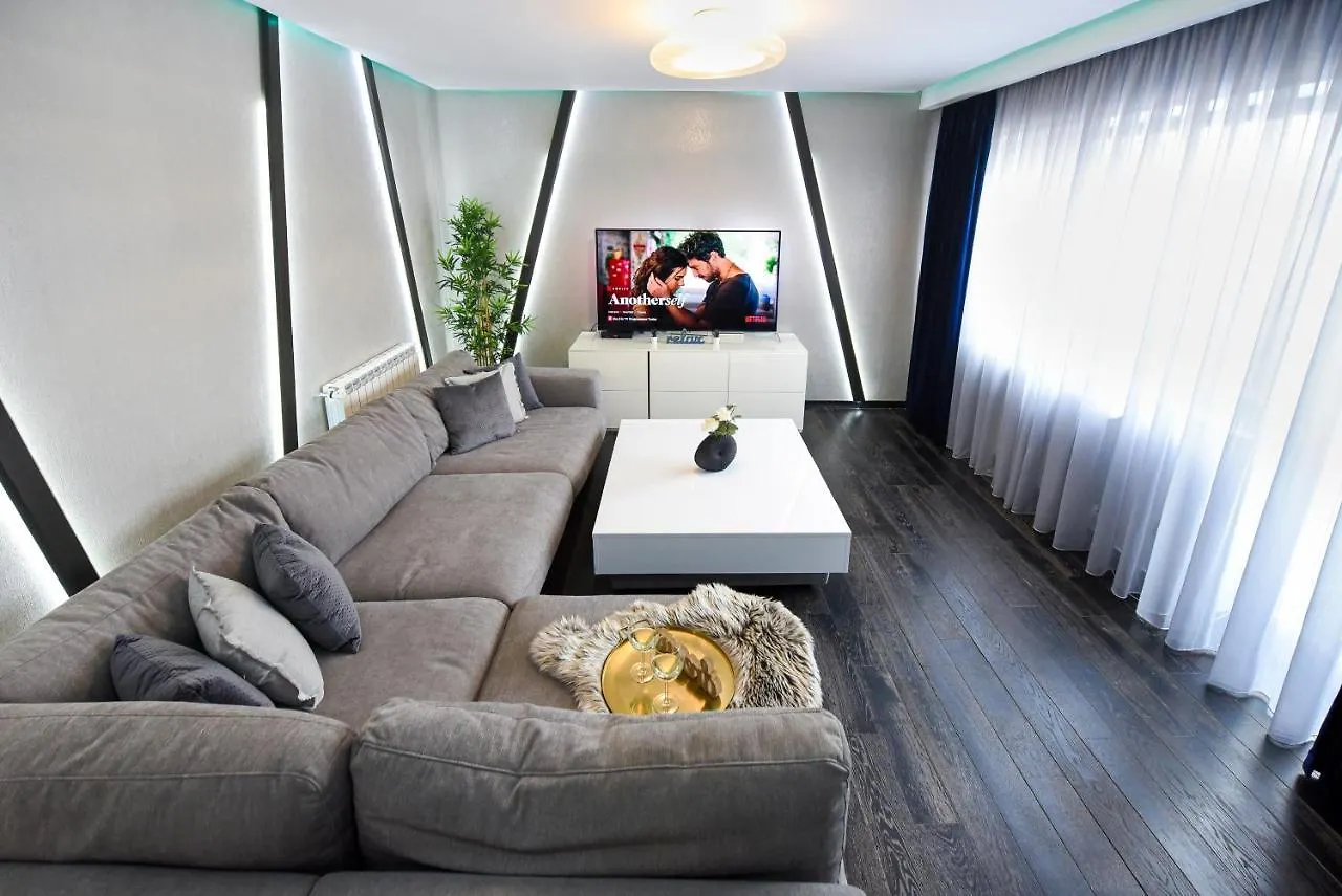 The Maze - Herastrau Penthouse & Rooftop Terrace Apartman Bukarest Románia