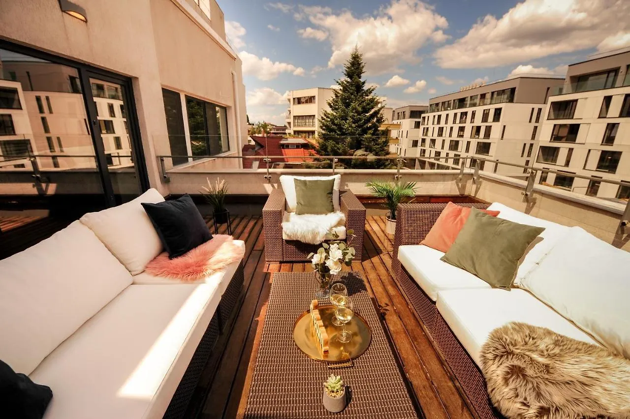 The Maze - Herastrau Penthouse & Rooftop Terrace elérhetőségei
