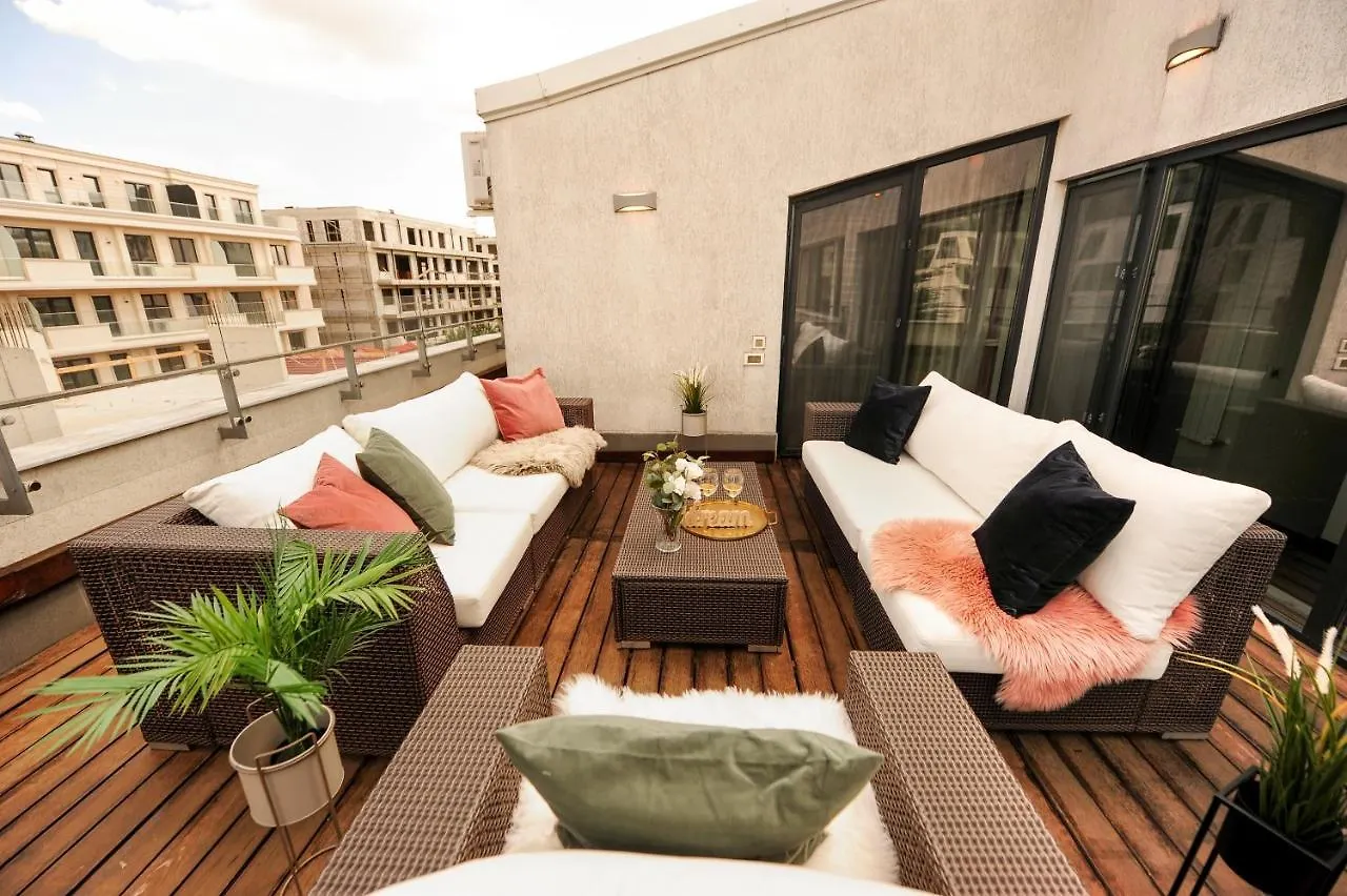 The Maze - Herastrau Penthouse & Rooftop Terrace Apartamento Bucarest Rumanía