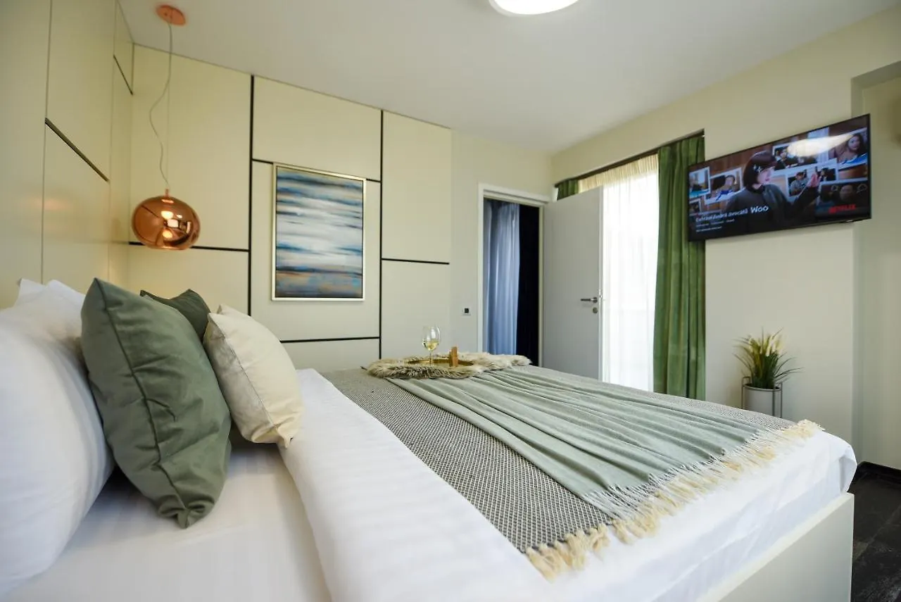 The Maze - Herastrau Penthouse & Rooftop Terrace Apartamento Bucarest