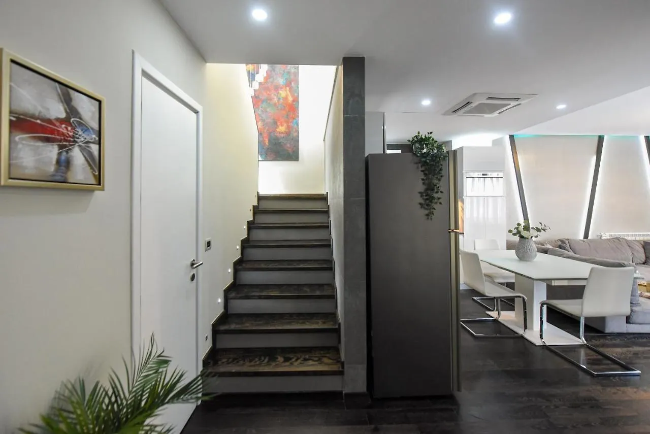 The Maze - Herastrau Penthouse & Rooftop Terrace Apartamento Bucarest