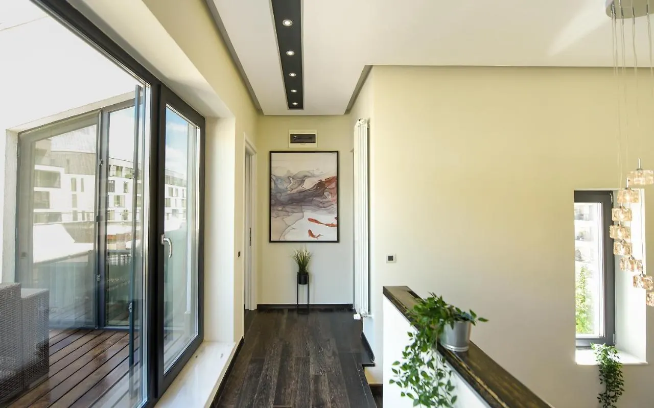 The Maze - Herastrau Penthouse & Rooftop Terrace Apartman Bukarest