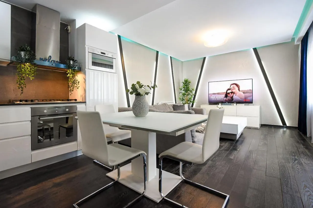 The Maze - Herastrau Penthouse & Rooftop Terrace Apartman Bukarest